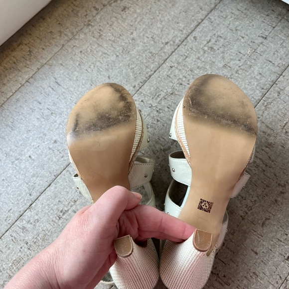 Anne Klein Designer Platform Heel Sz 7.5 - Picture 7 of 8